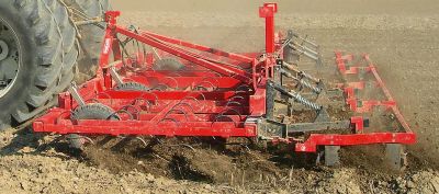 Importanța pregătirii corecte a terenului pentru culturile de primăvară – Sfaturi practice pentru agricultori